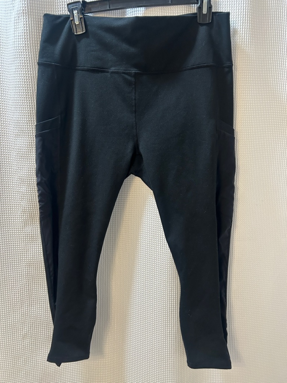 Fabletics Powerhold On-the-Go Leggings Mesh High-Waisted Capris Women’s XXL - Picture 4 of 13